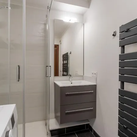 Apartamento Grand Balcon 7 *